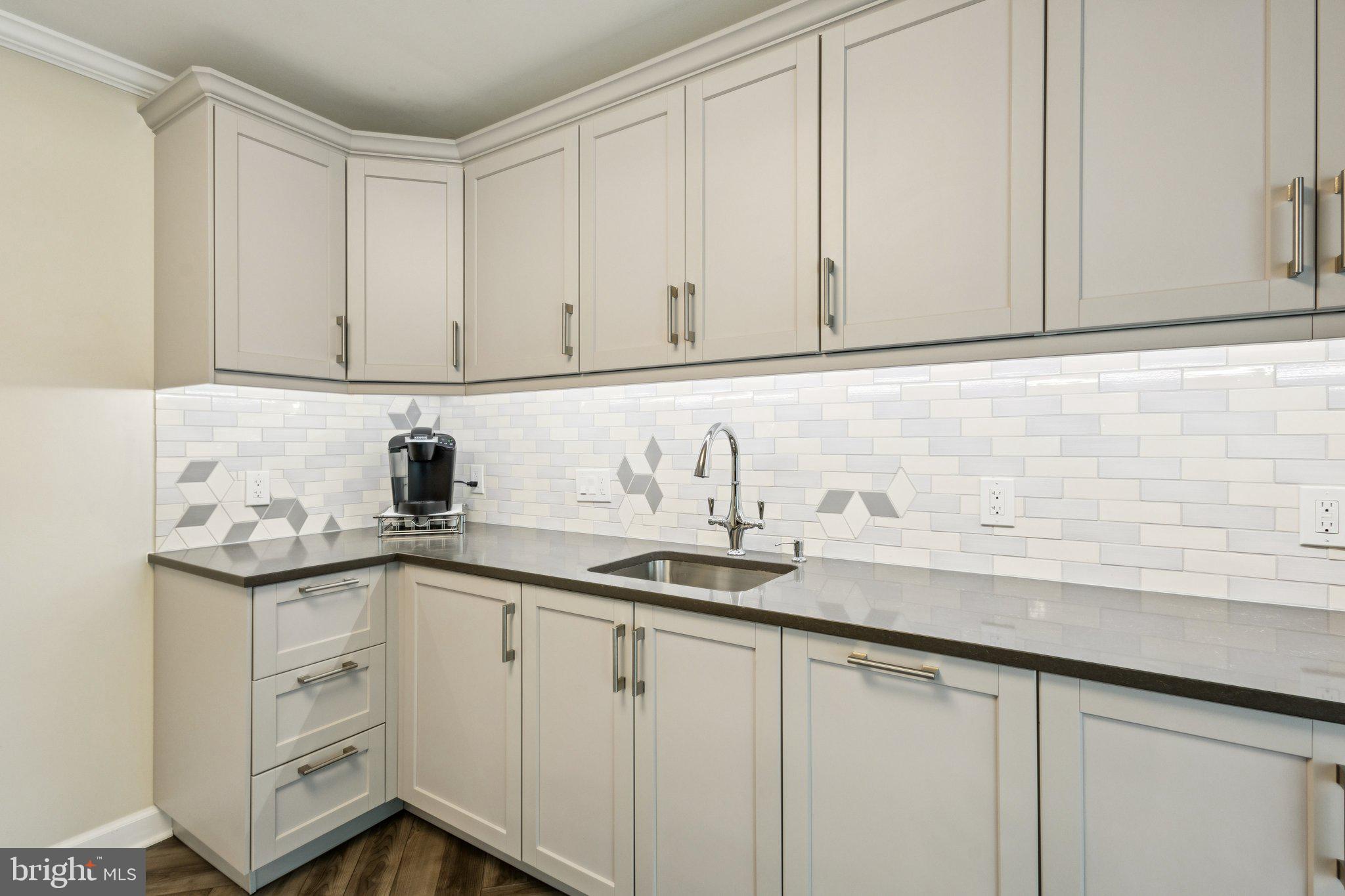 11100 FLORA LEE DRIVE