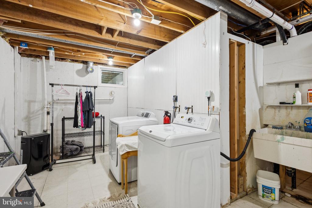 11100 FLORA LEE DRIVE