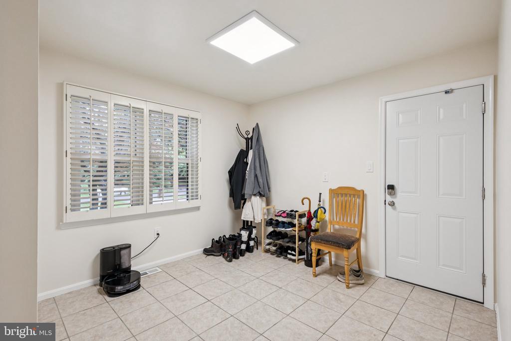 11100 FLORA LEE DRIVE
