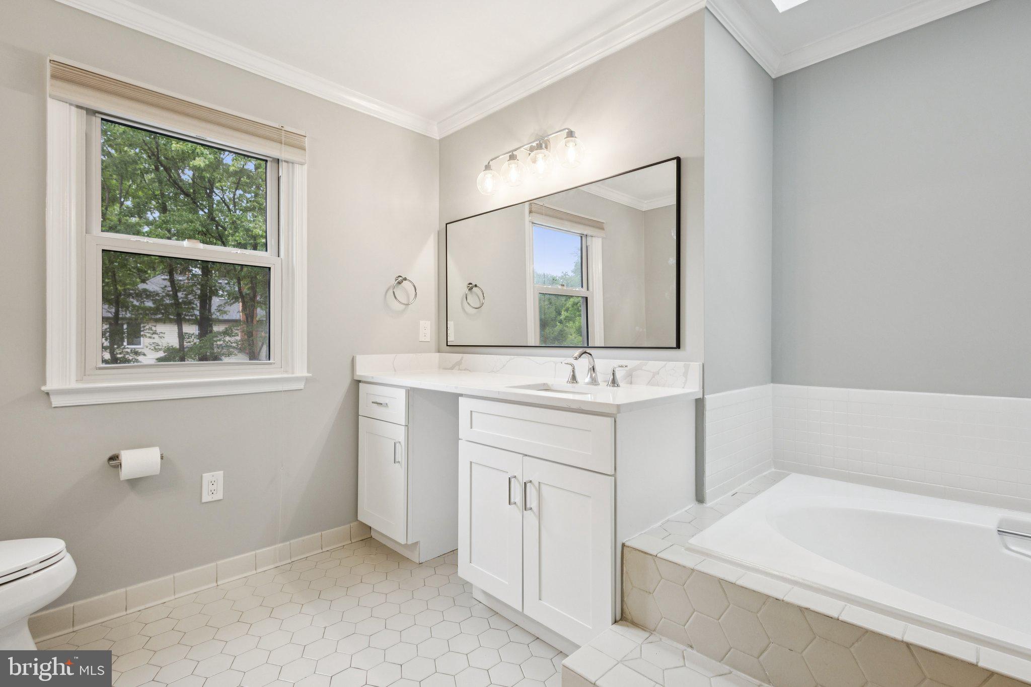 11100 FLORA LEE DRIVE