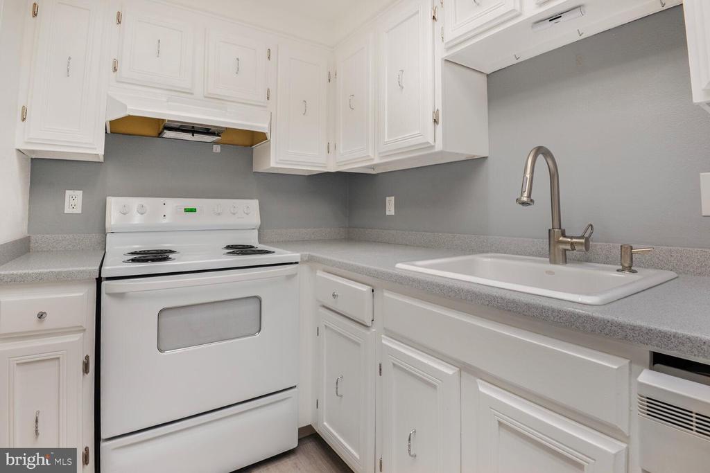 7661 PROVINCIAL DRIVE 312