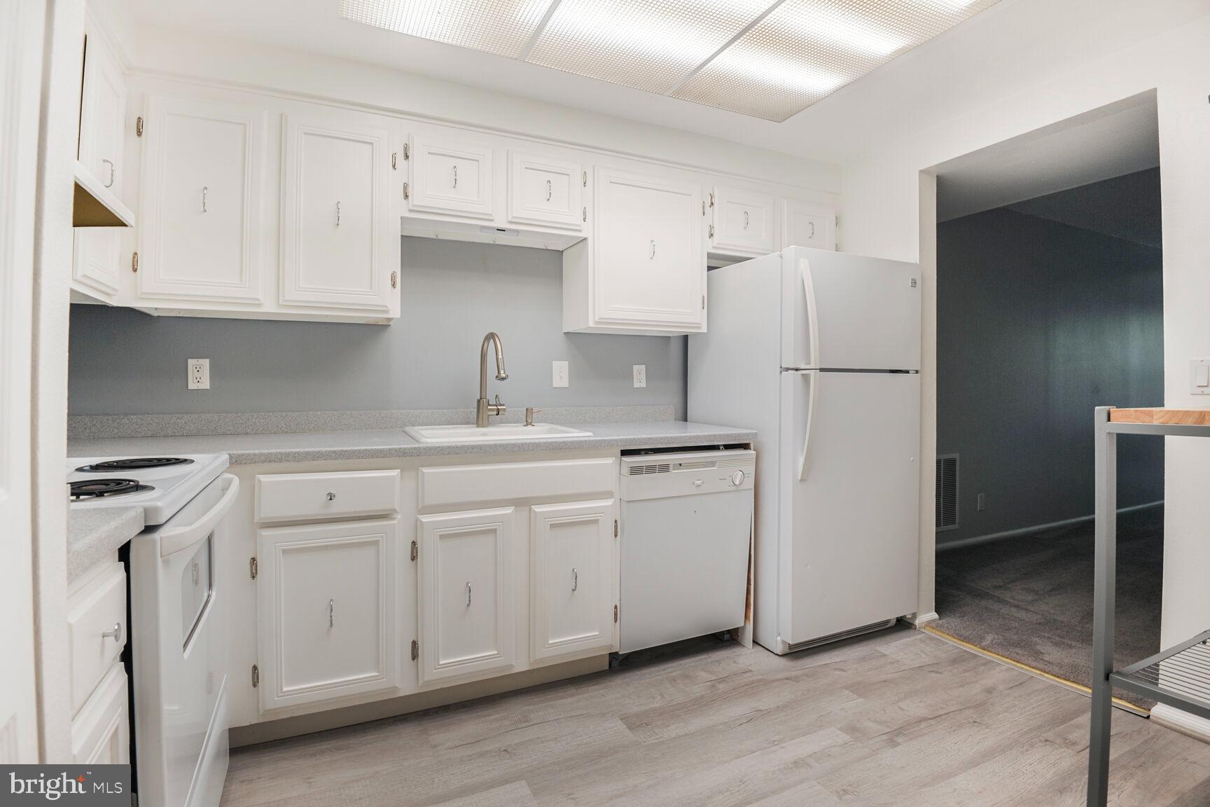 7661 PROVINCIAL DRIVE 312