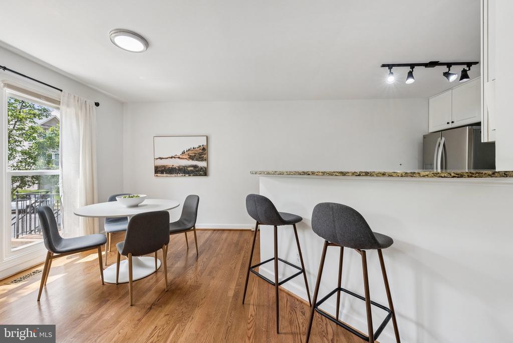 5562 JOWETT COURT