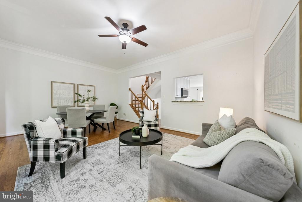 5562 JOWETT COURT