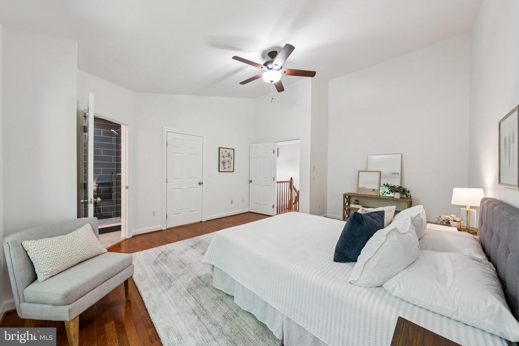 5562 JOWETT COURT