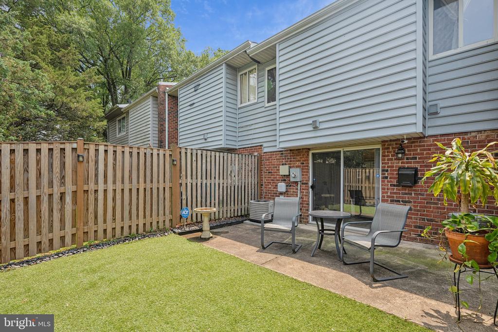13274 POENER PLACE