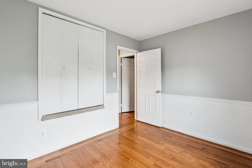 5790 BURKE TOWNE COURT