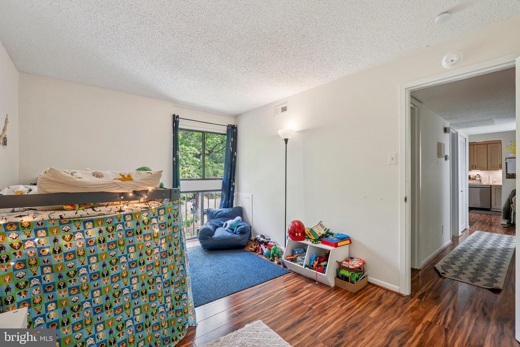 1530 MOORINGS DRIVE 8B/22B