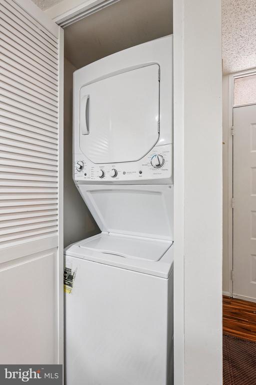 1530 MOORINGS DRIVE 8B/22B