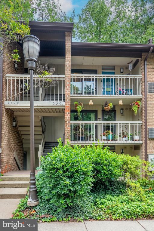 1530 MOORINGS DRIVE 8B/22B