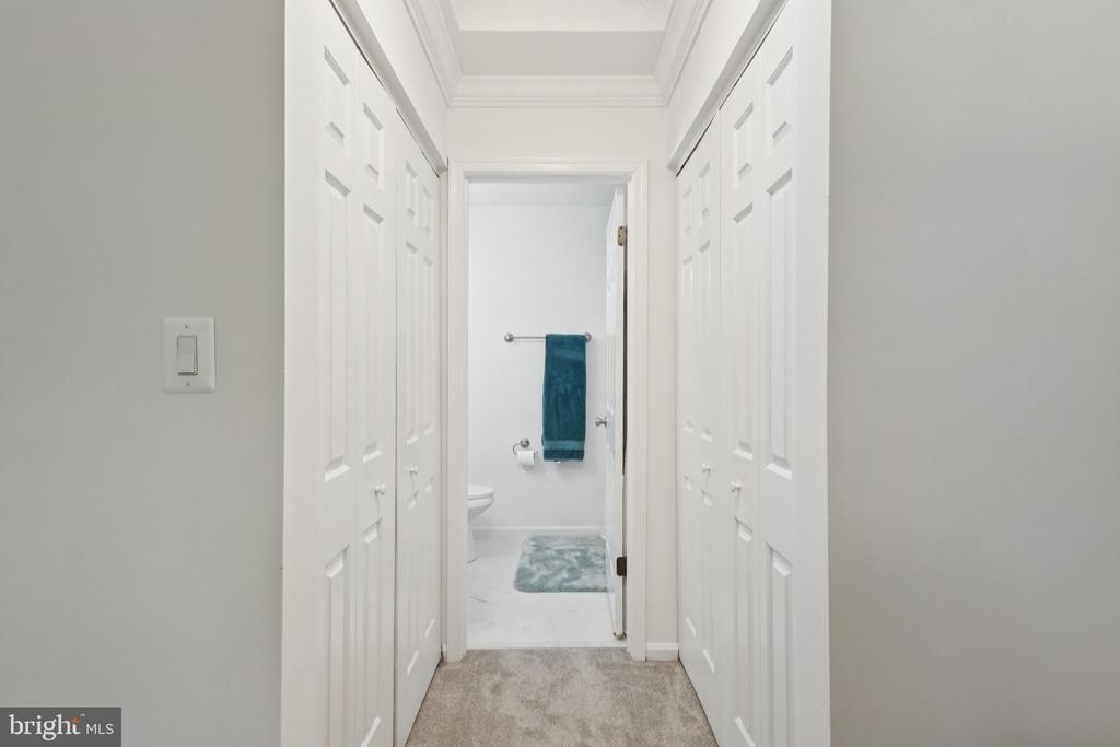 5807 ORCHARD HILL COURT 5807