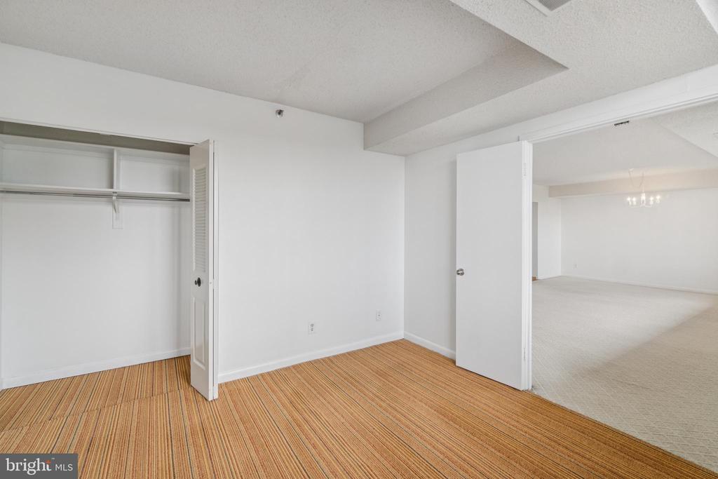 3709 S GEORGE MASON DRIVE 604