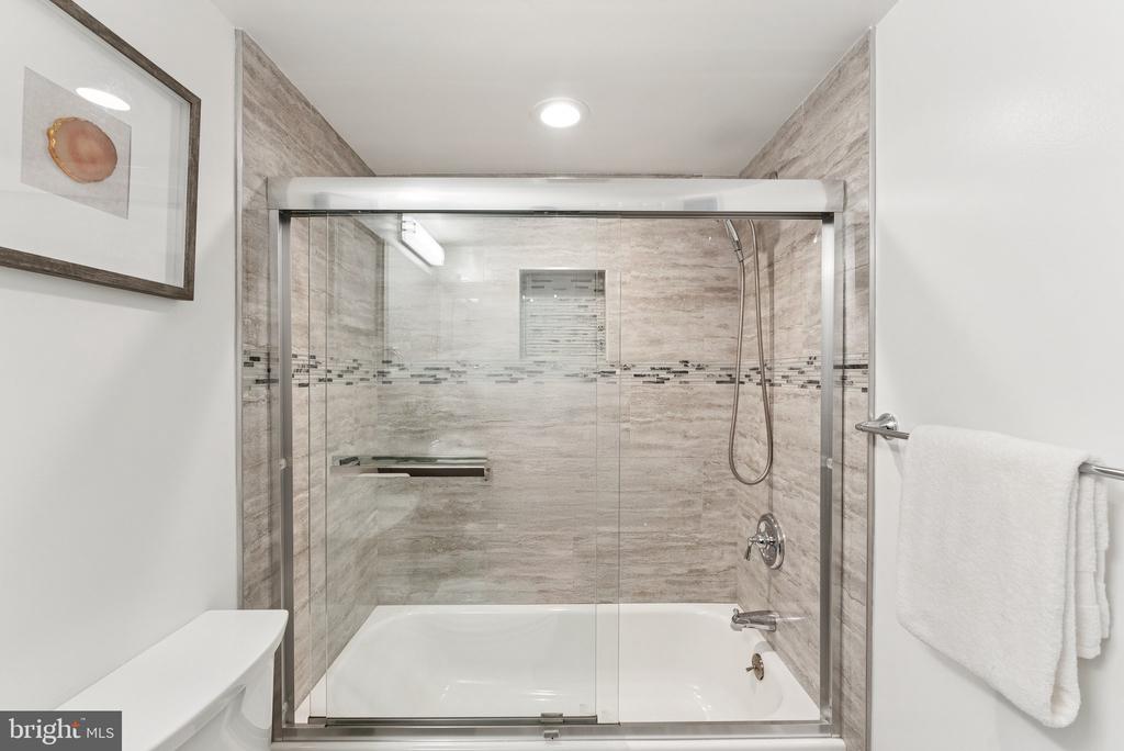3358 WOODBURN ROAD 24
