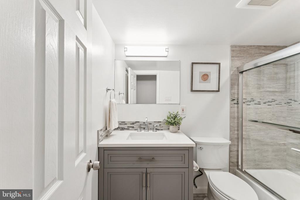 3358 WOODBURN ROAD 24