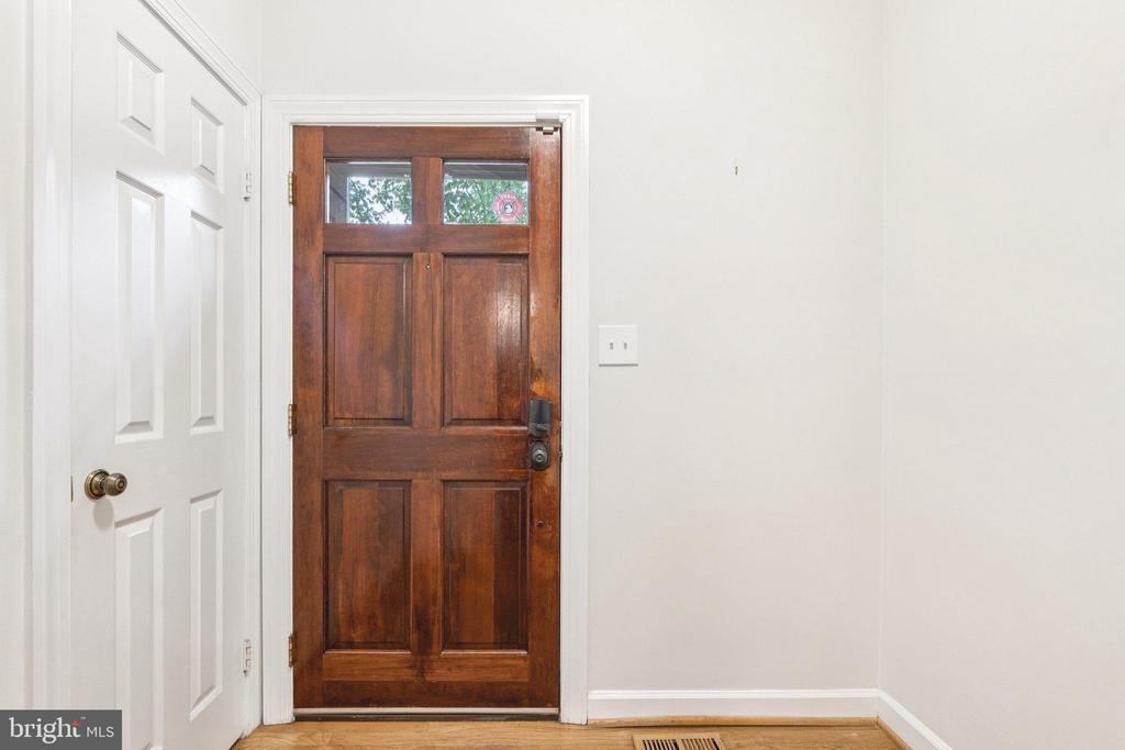 5875 WOODFIELD ESTATES DRIVE