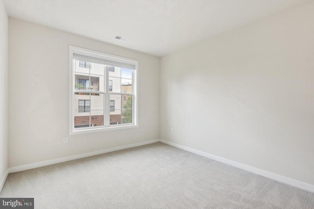 7454 BACKETT WOOD TERRACE 403