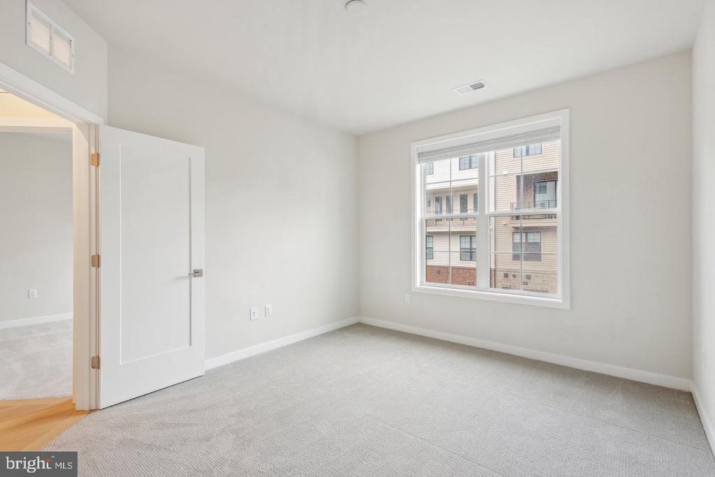 7454 BACKETT WOOD TERRACE 403