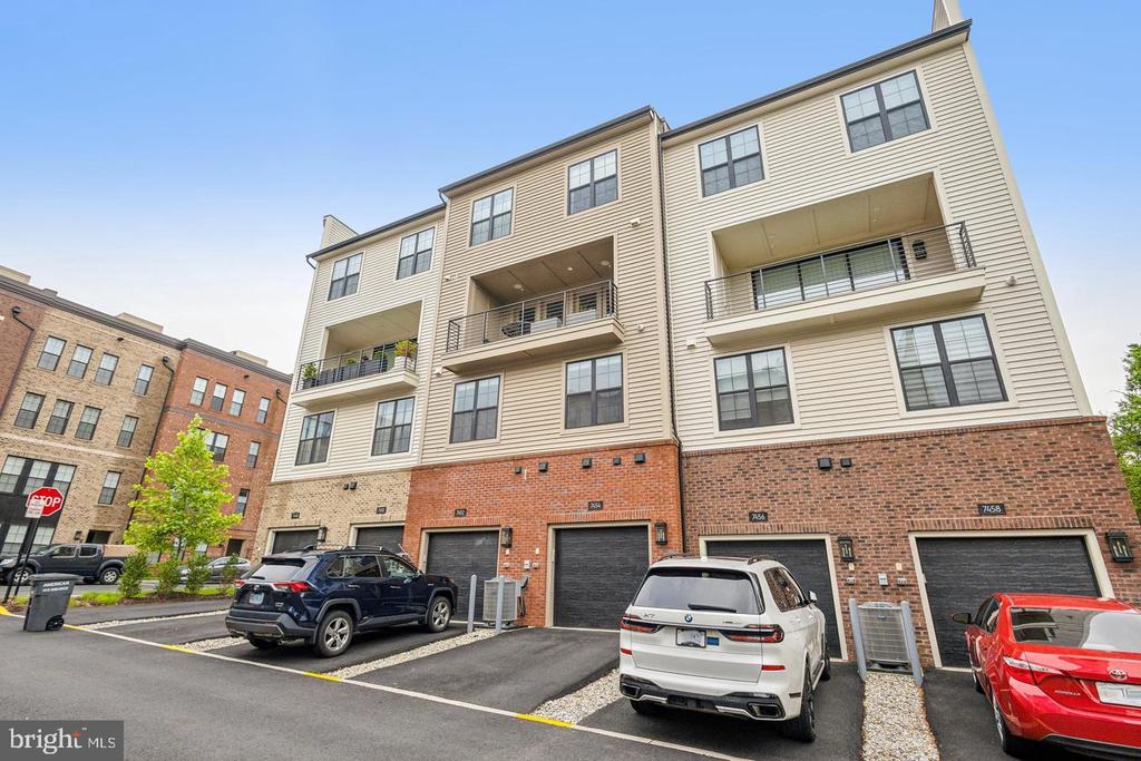 7454 BACKETT WOOD TERRACE 403