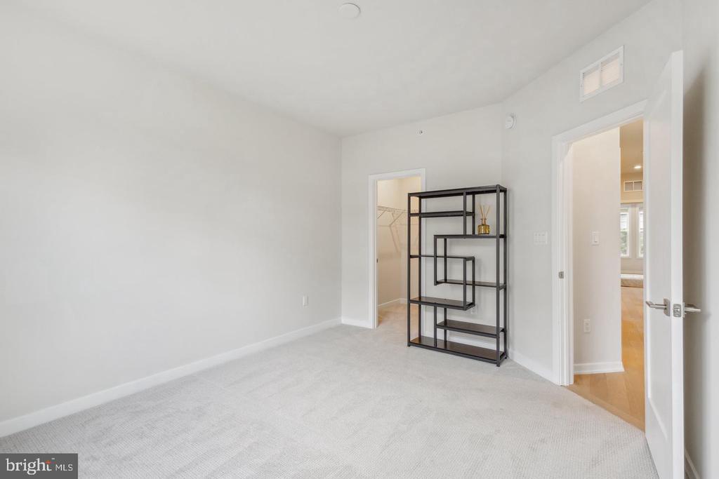 7454 BACKETT WOOD TERRACE 403