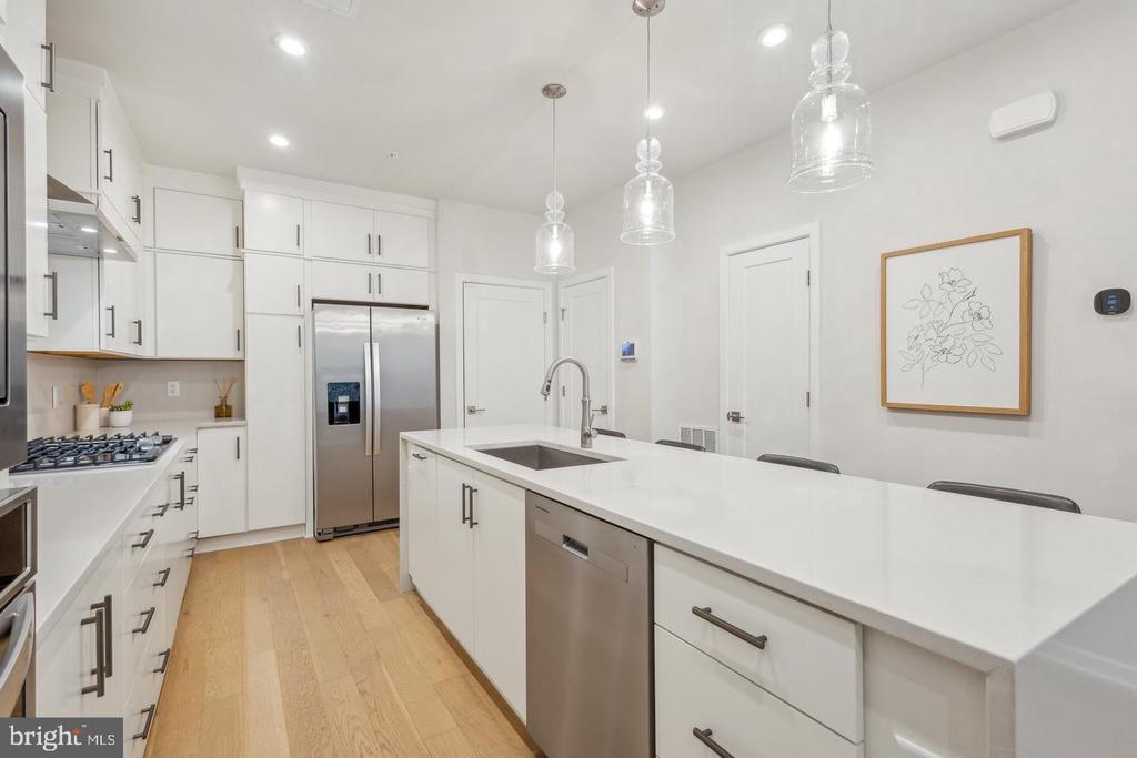 7454 BACKETT WOOD TERRACE 403