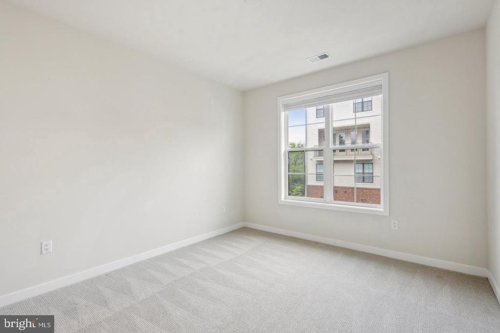 7454 BACKETT WOOD TERRACE 403