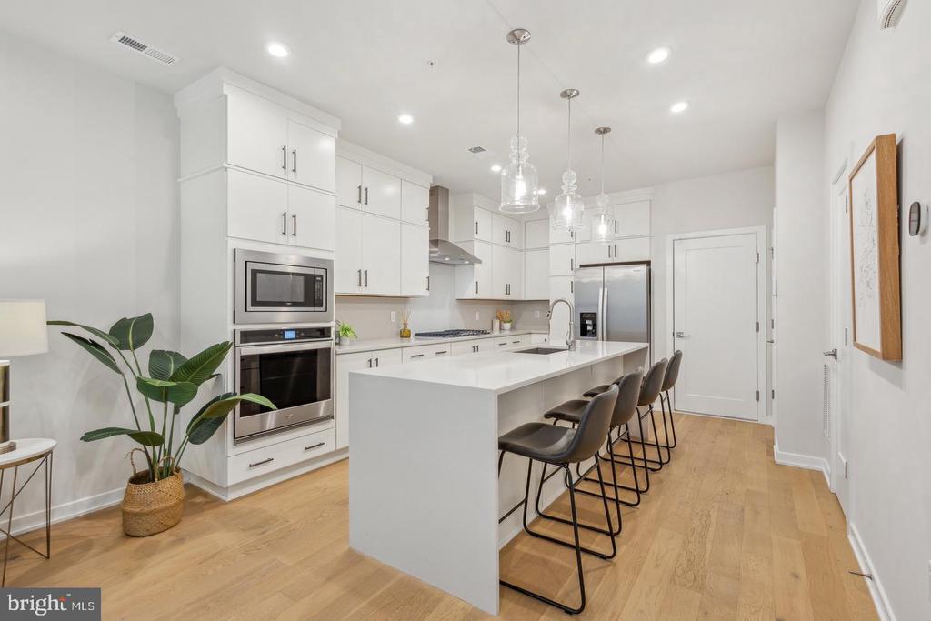 7454 BACKETT WOOD TERRACE 403