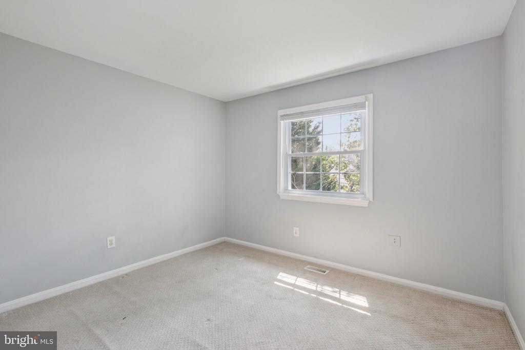 5427 SAFE HARBOR COURT