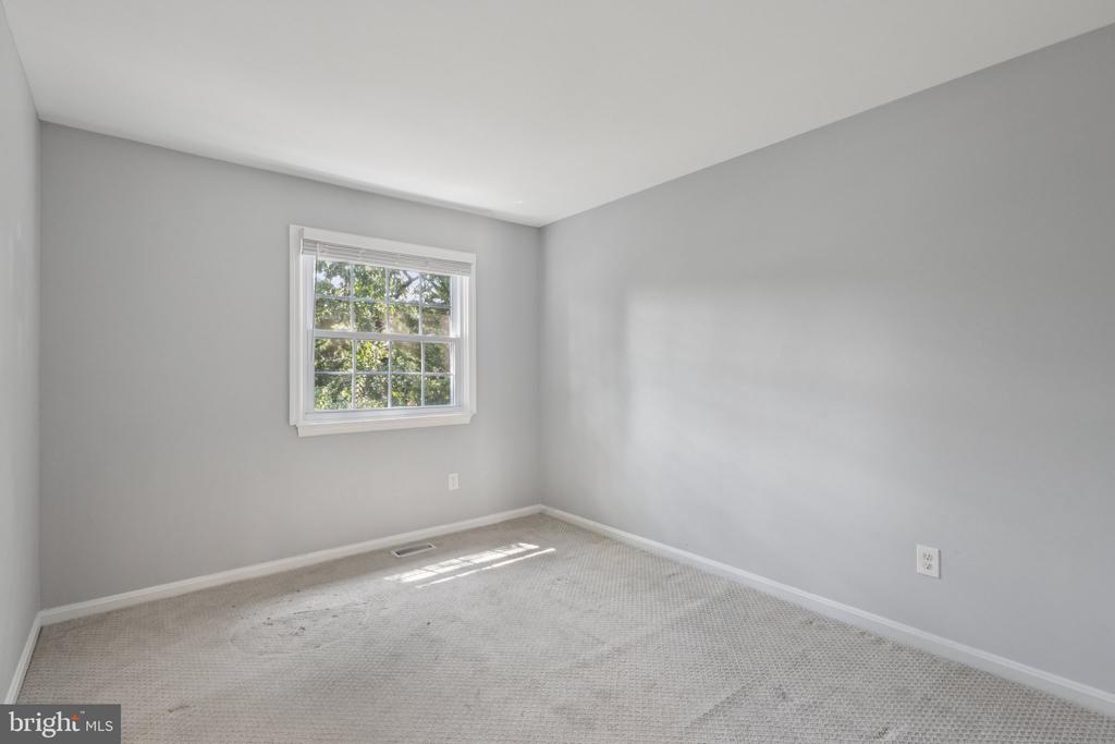 5427 SAFE HARBOR COURT