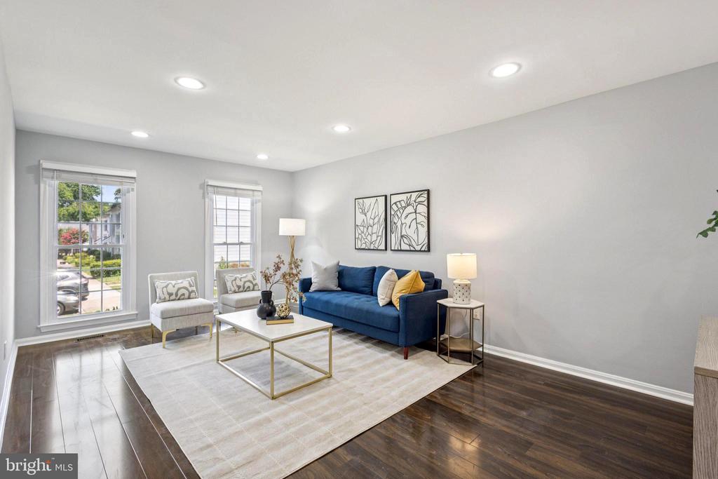5427 SAFE HARBOR COURT