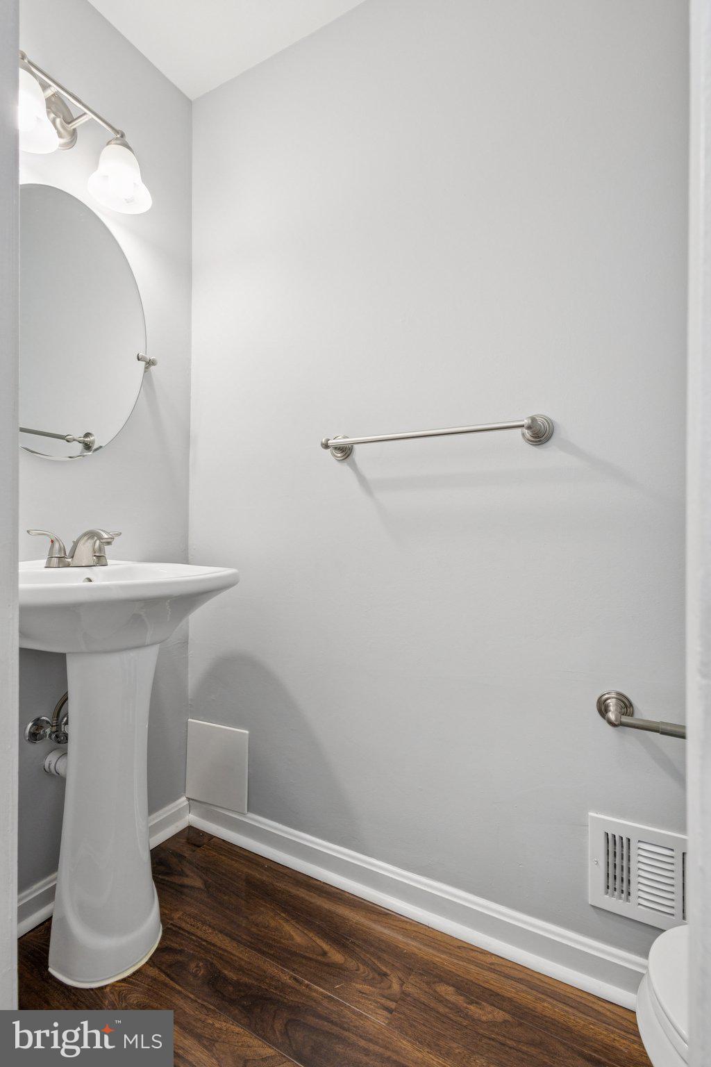 5427 SAFE HARBOR COURT