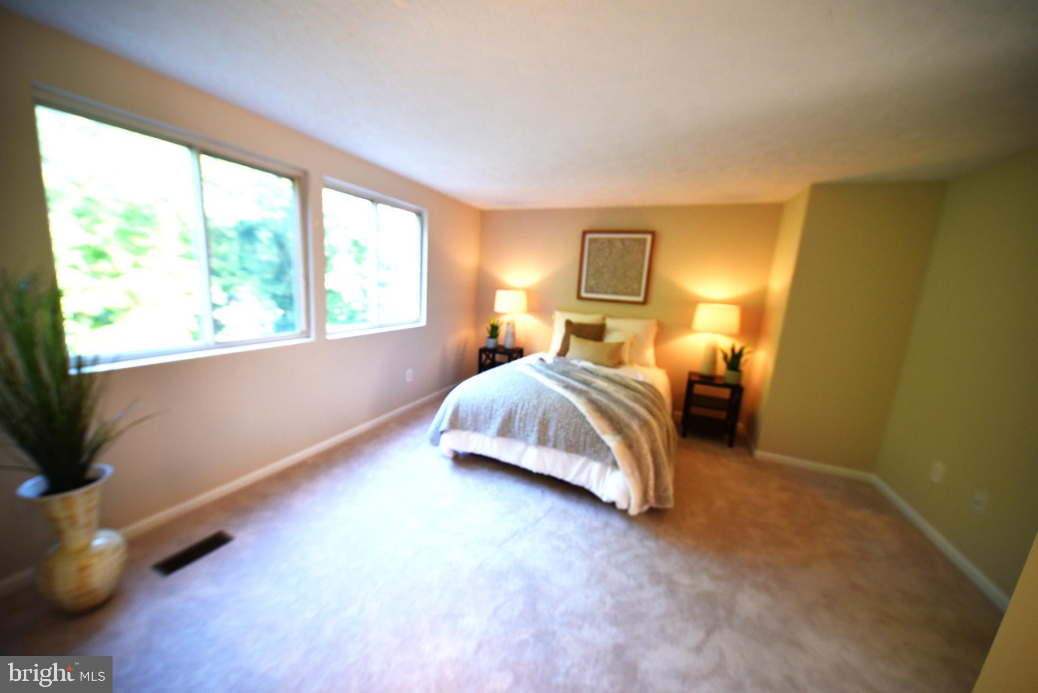 1118 CASPER DRIVE