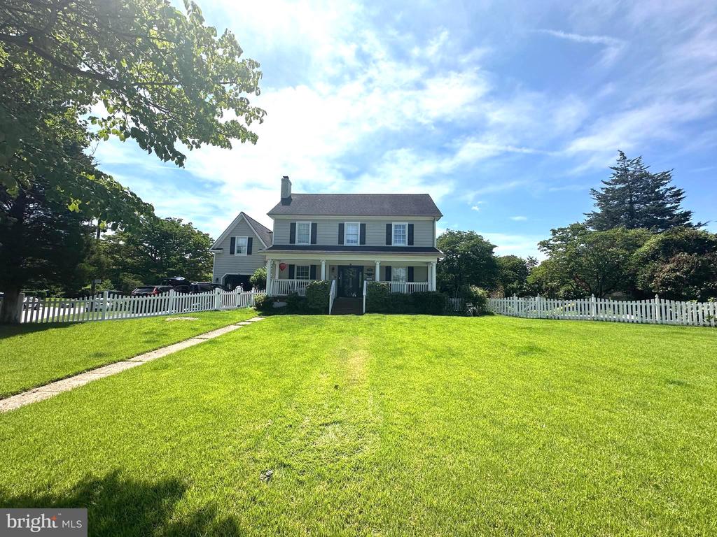 7009 HICKORY HILL ROAD