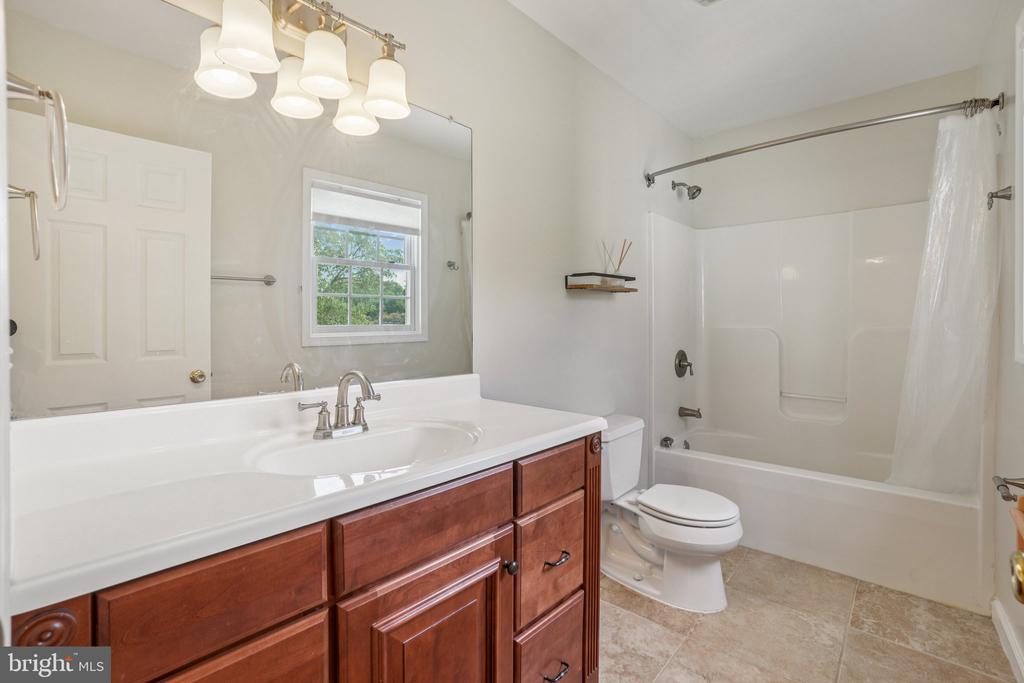 7009 HICKORY HILL ROAD