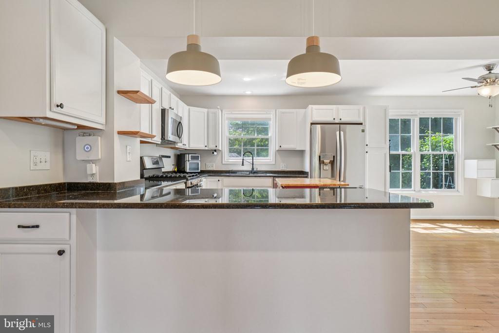 7009 HICKORY HILL ROAD