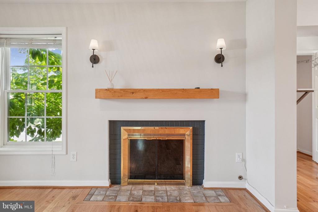 7009 HICKORY HILL ROAD
