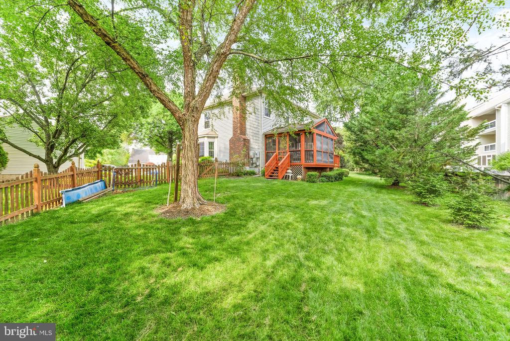 12810 MILL MEADOW COURT