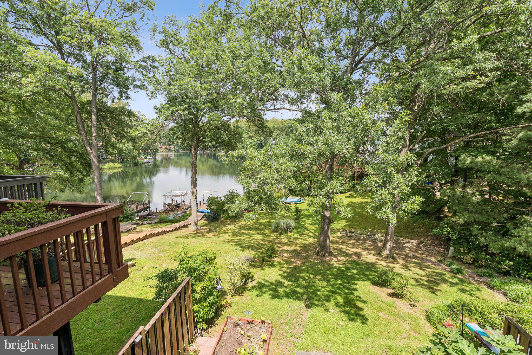 2009 SWANS NECK WAY