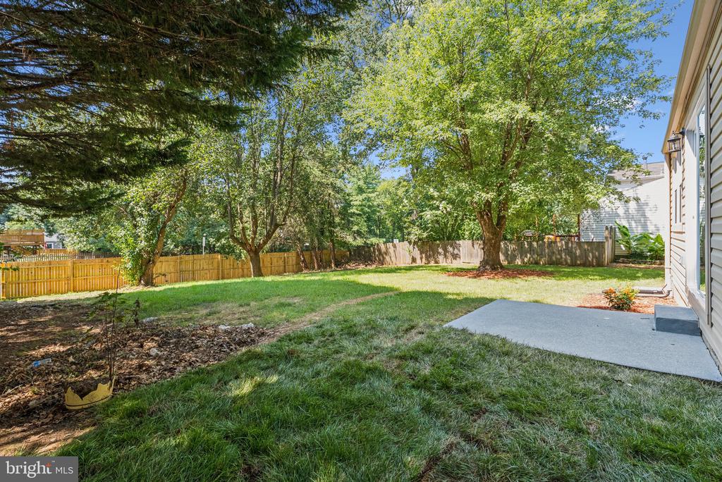 10449 CALUMET GROVE DRIVE