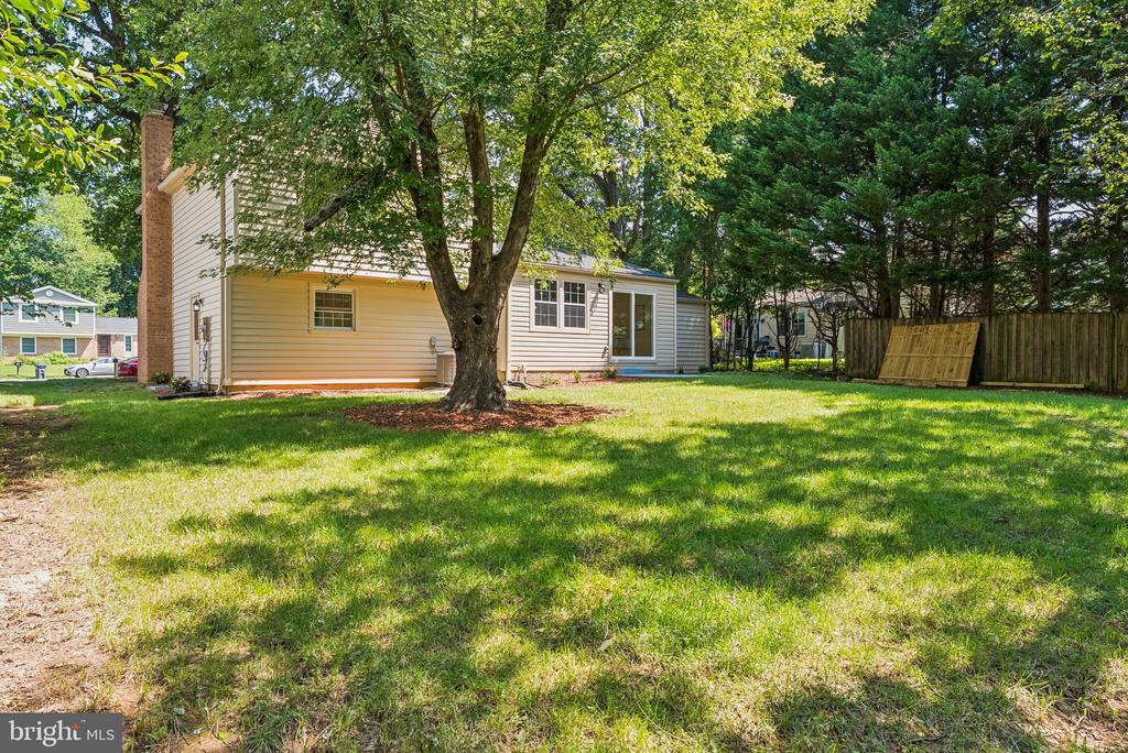 10449 CALUMET GROVE DRIVE