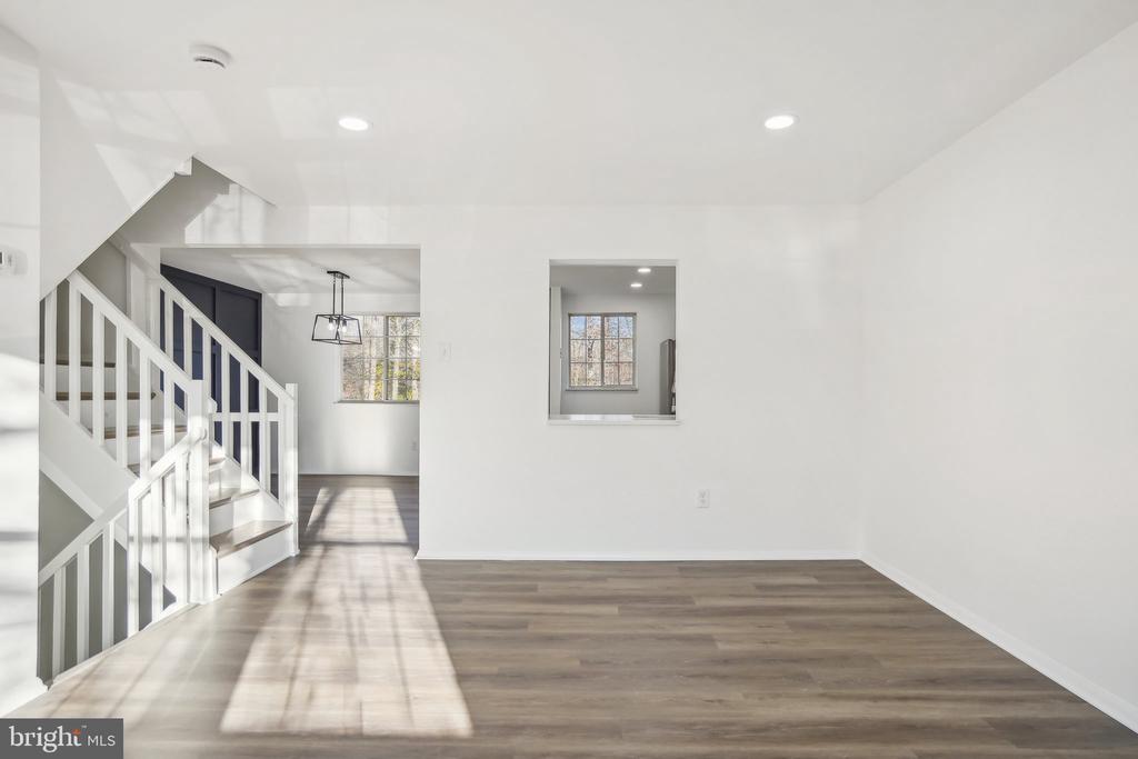 5205 PLEASURE COVE COURT