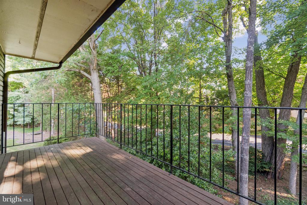 7260 GLEN HOLLOW COURT 60/4