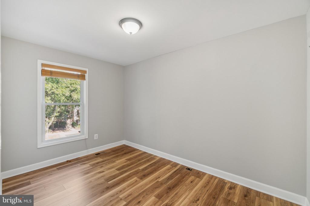 6104 JOUST LANE