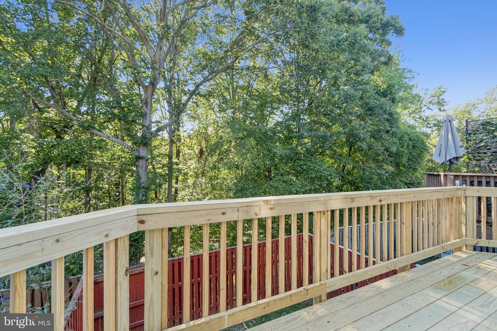 6104 JOUST LANE