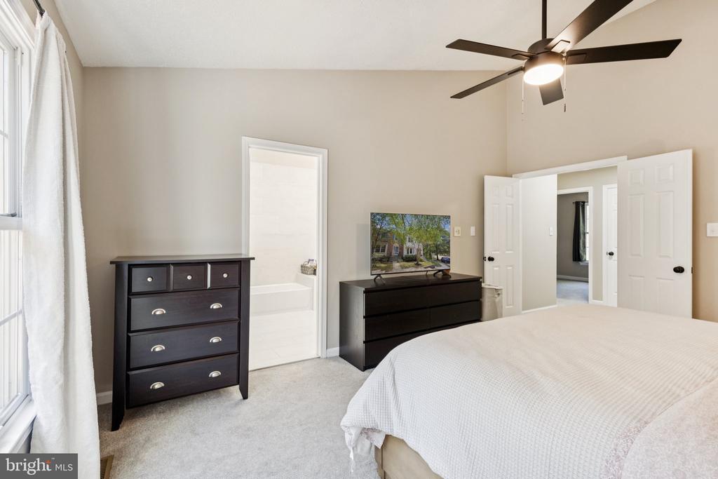 7257 WHITLERS CREEK DRIVE