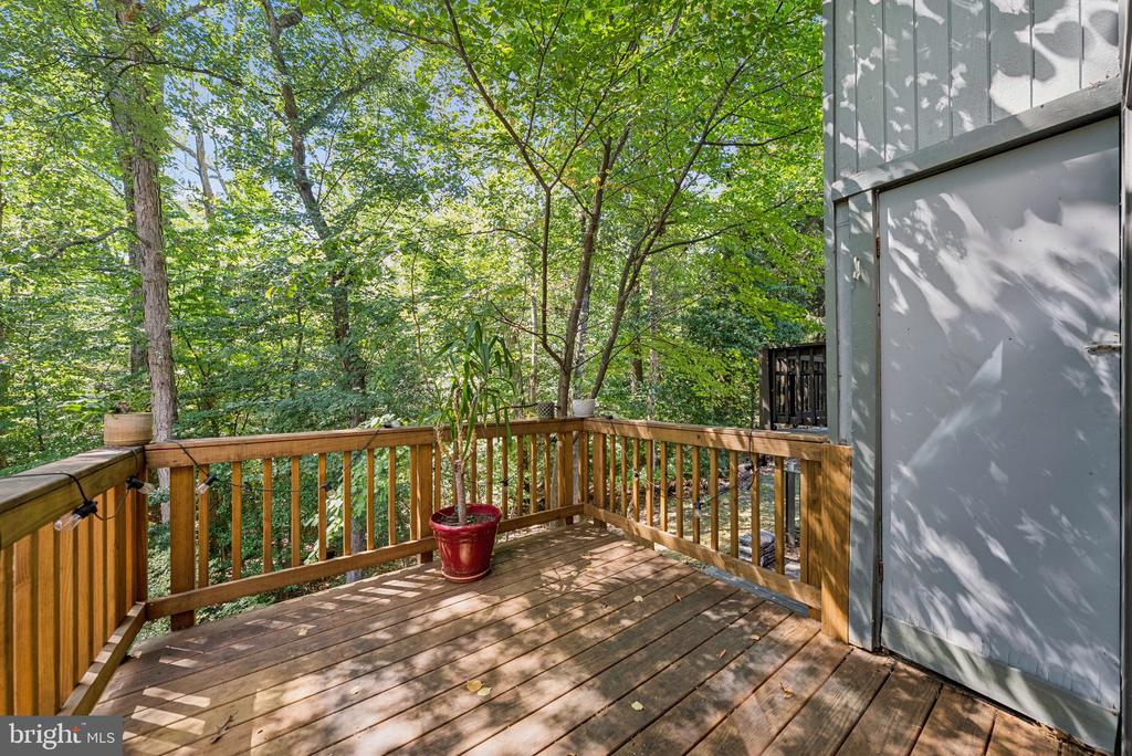 2210 COPPERSMITH SQUARE