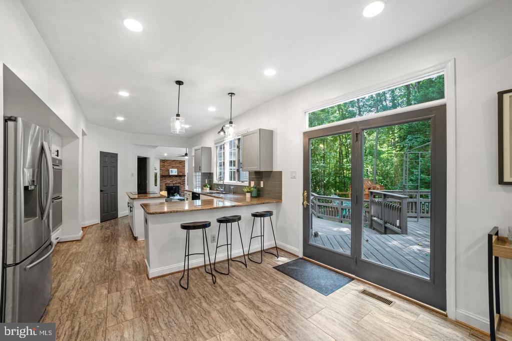 5309 TRACTOR LANE