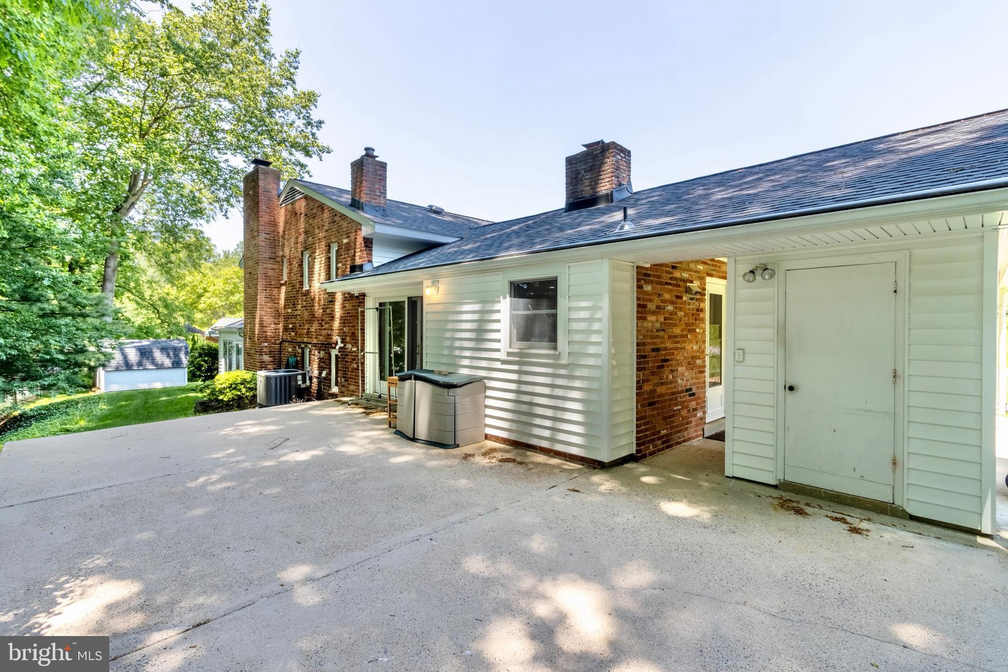 7613 HAMLET STREET