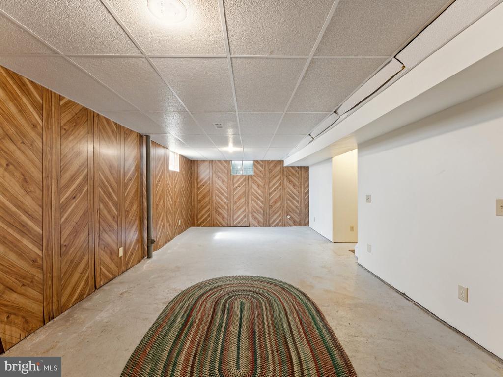 13563 POINT PLEASANT DRIVE