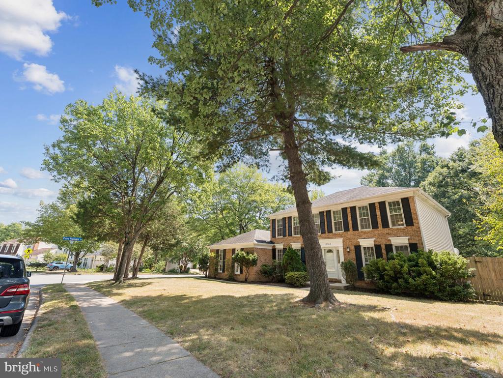 13563 POINT PLEASANT DRIVE