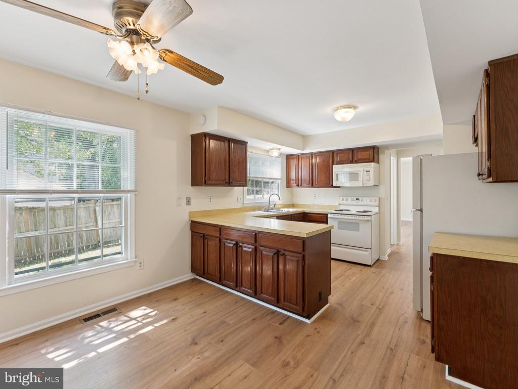 13563 POINT PLEASANT DRIVE